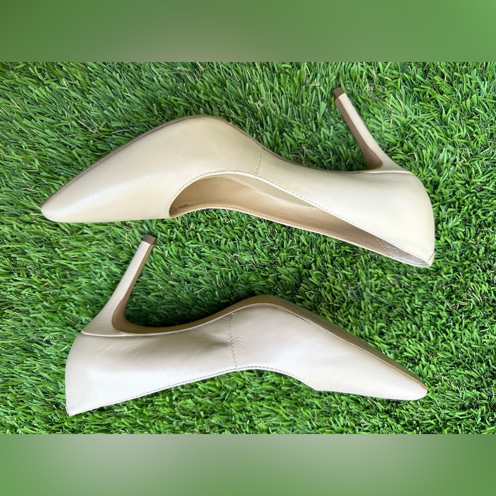 EUC Banana Republic 3.5” leather pumps